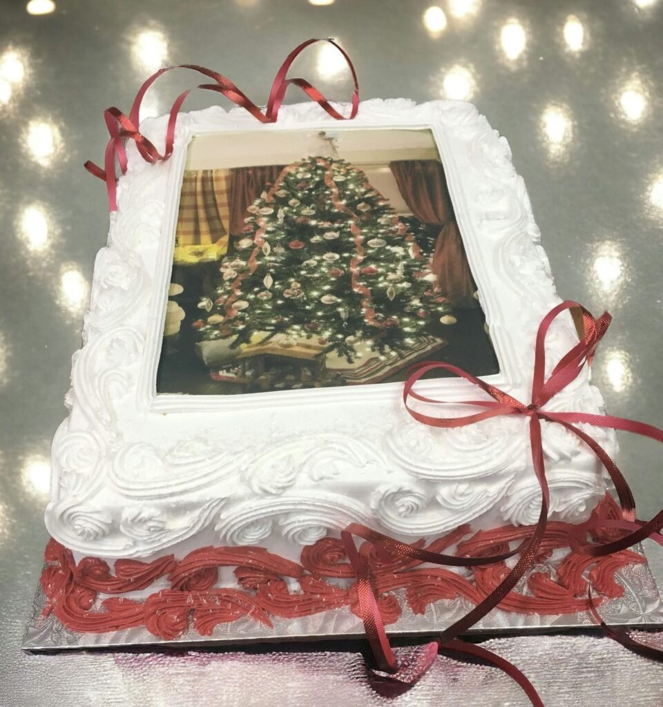 HOLIDAY CAKE 2